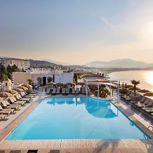 https://radisson-blu-nice.fr-provencehotel.com