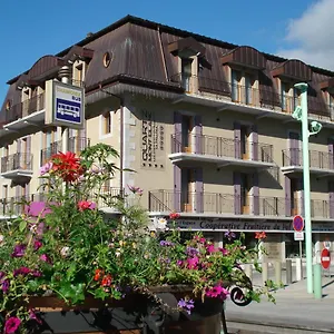 https://quartz-montblanc.hotels-rhonealpes.com
