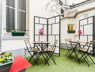 D'Win Hotel Paris