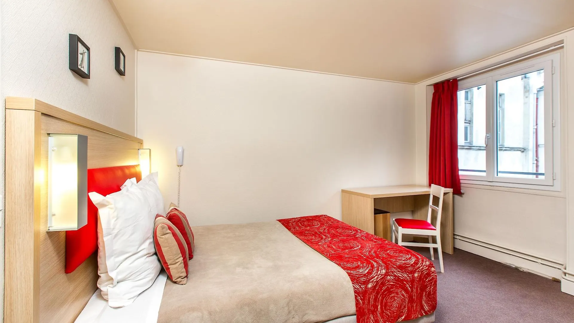 D'Win Hotel Paris
